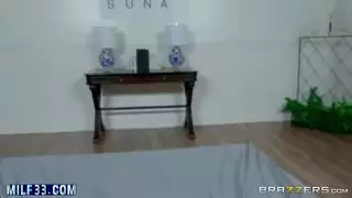 سكس مترجم صدمة نيك الطيز