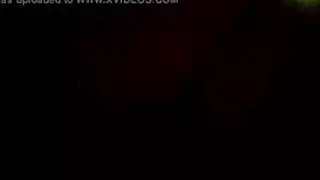 شقراء مثارة تلاعب مهبلها بإصبعها وتلعقه في عرض عاري منفرد