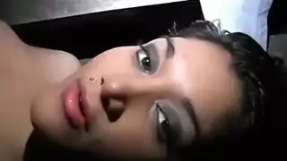 عاهرة عربية تأخذ بي بي سي في الأماكن العامة بكعب عالي