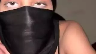 المحجبة ذات المؤخرة الكبيرة تصبح مقرفة في مشهد جنس شرجي صريح