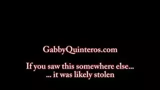 ٤ رحلة غابي الجامحة: وضعية كلابية صعبة مع صديقها